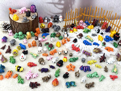 150Pcs Random 3D Printed Animals miniatures ideal for desk display.