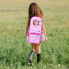 18INDC adjustable strap for comfortable on-the-go transport