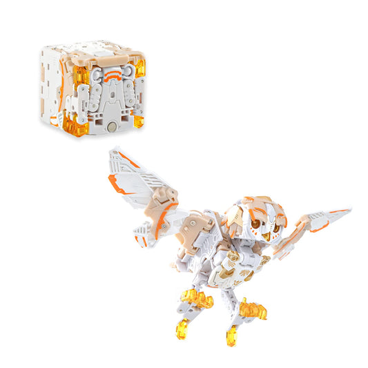 52TOYS BEASTBOX WHITE NOISE in owl transform mode for dynamic display