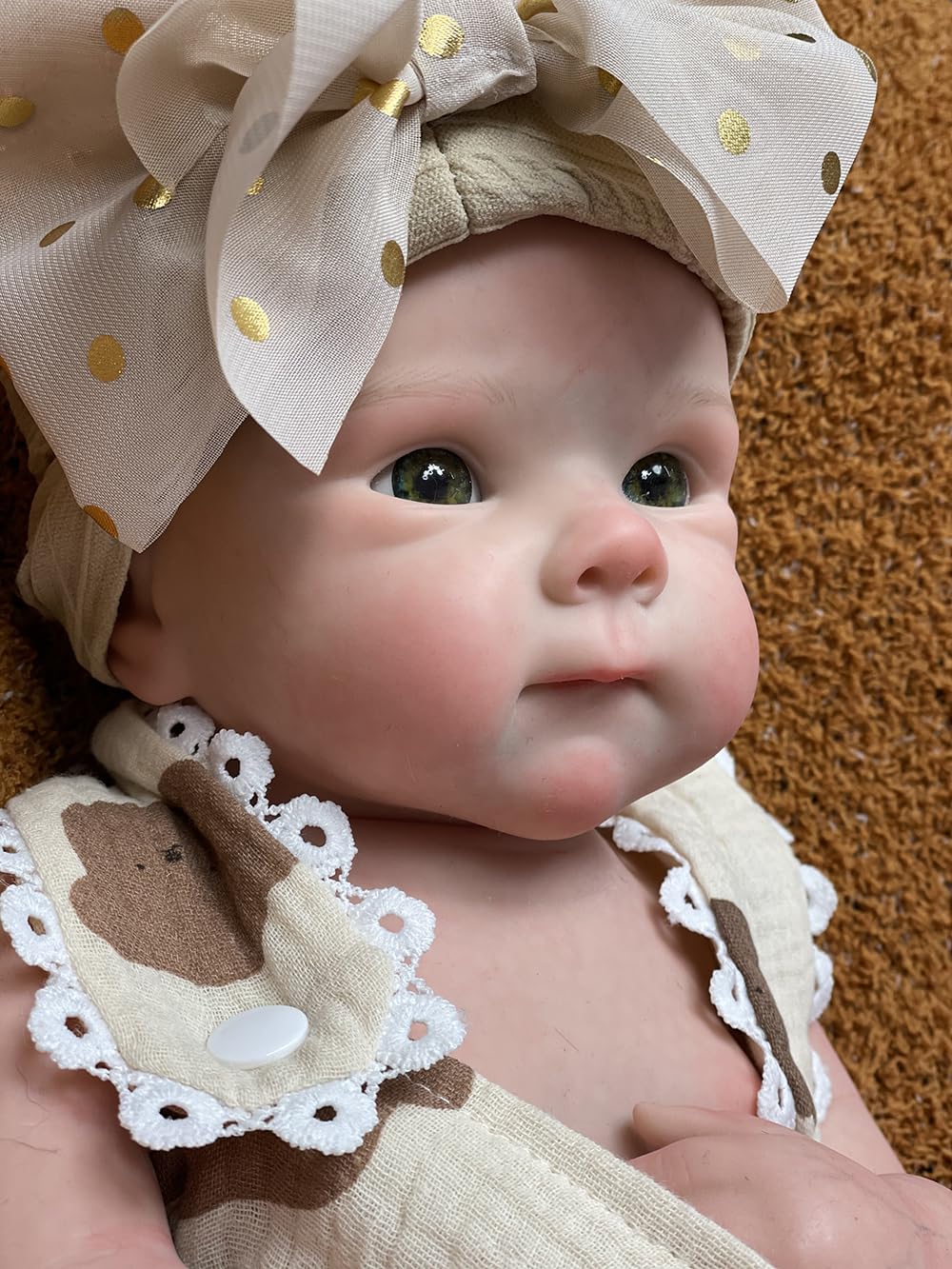 Abenduot Bettie Girl Doll clothes set for dress-up fun.