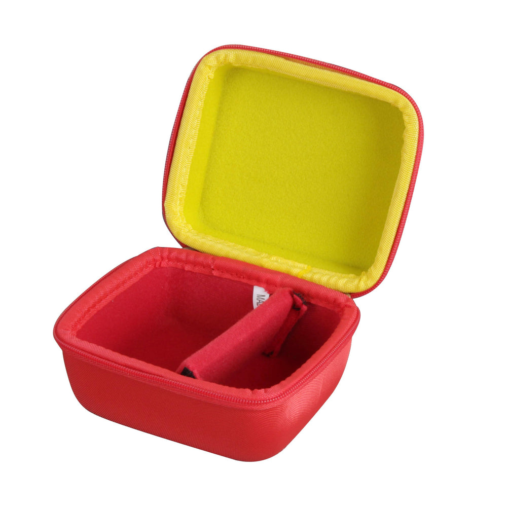 adada eva-material case close-up highlights durability protects games during travel.