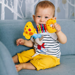 AIVIAI bear teether rattle supports mouth soothing and visual engagement.
