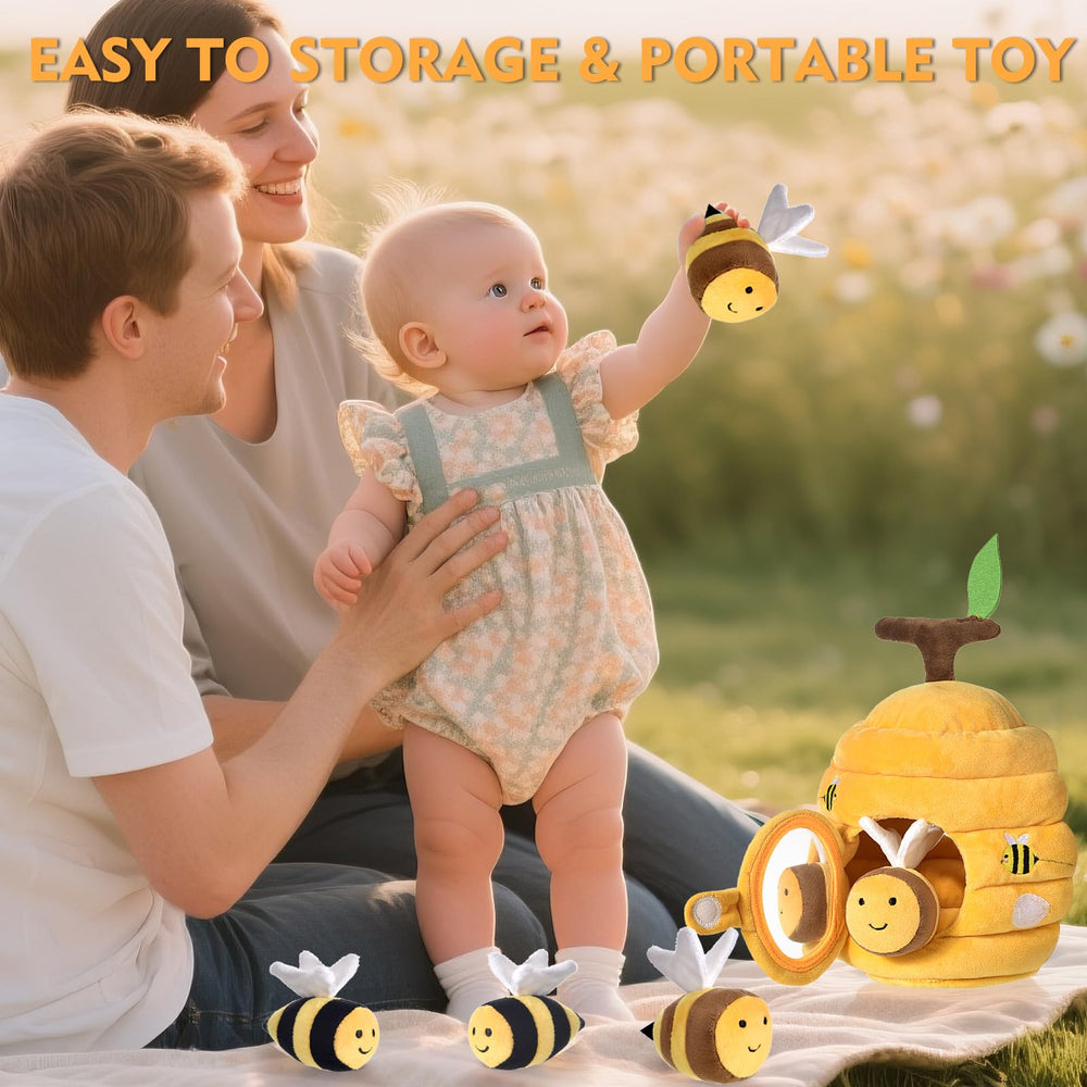 Alsatic machine-washable soft fabric keeps baby play clean.