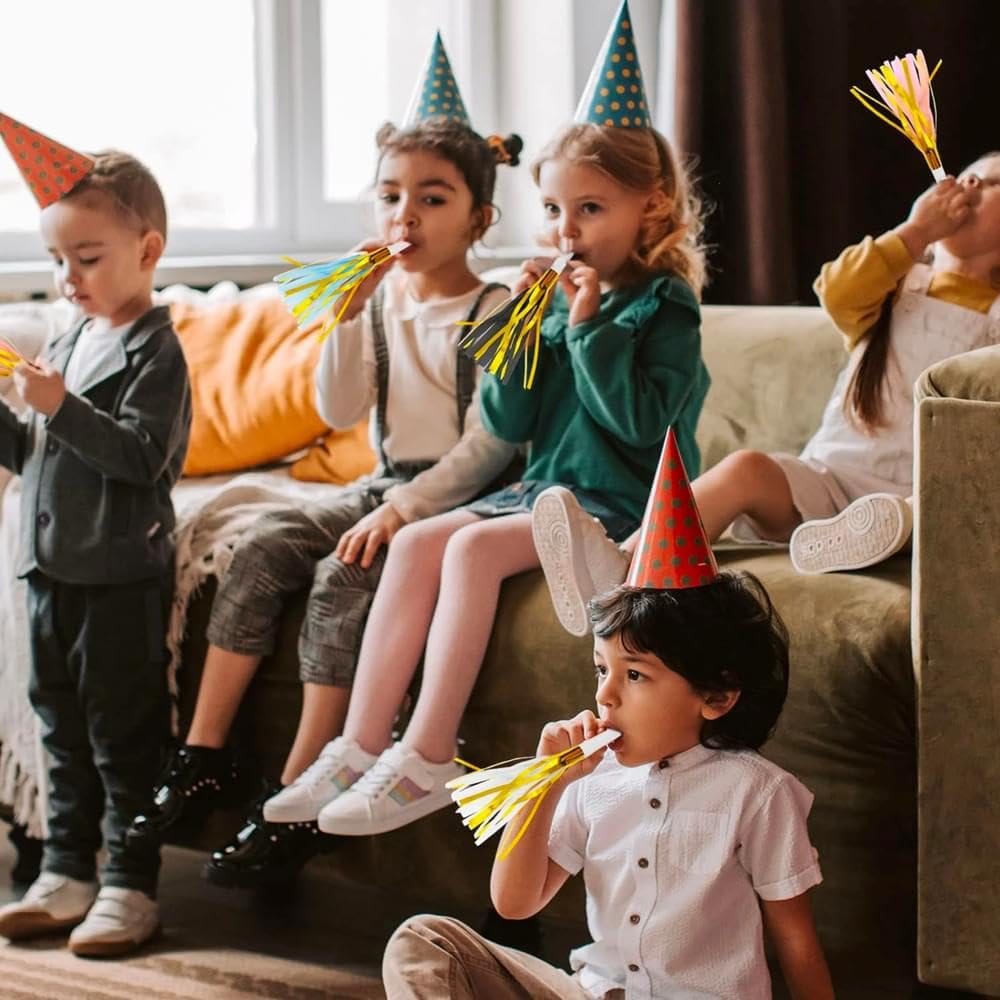 Amscan New Year’s Eve noise makers set with black, gold and silver finish to enhance celebrations.