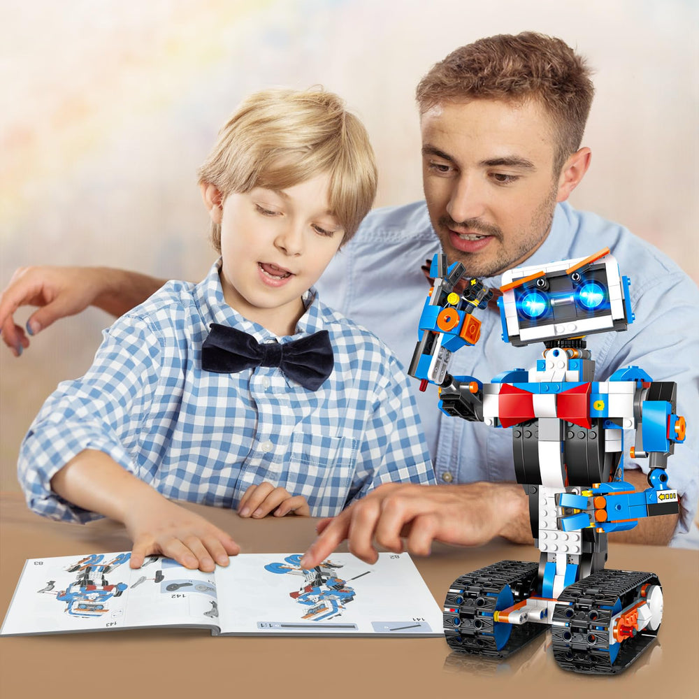 AnySun rechargeable battery setup supports long STEM sessions.