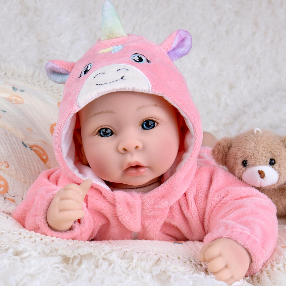 Aori doll features spray-painted hair for a natural look and tangle-free styling.