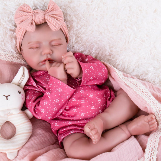 Aori Reborn Baby Dolls 20-inch head and body for lifelike posing.