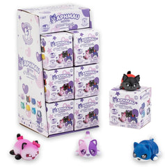 Aphmau MeeMeows Litter 5 box; close-up hints collectible character and charm.