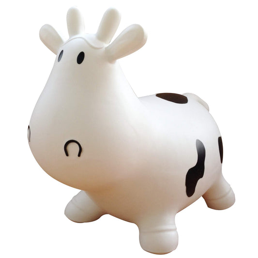 AppleRound ride-on hopper horse shows sturdy bounce for active outdoor play.