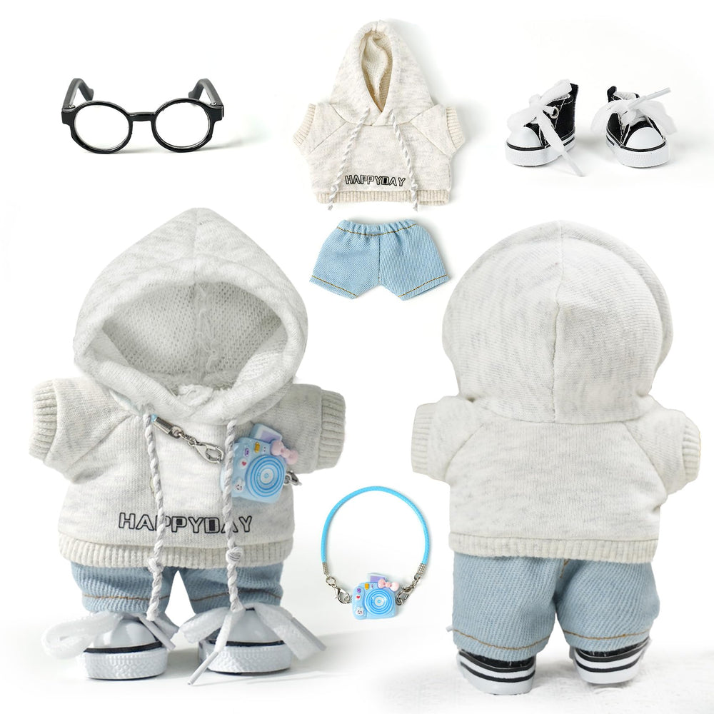ARTST 17cm doll hoodie outfit showcases cozy, quick-change styling for everyday looks.
