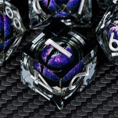 ARUOHHA seven-piece D&D dice set in a stylish metal box