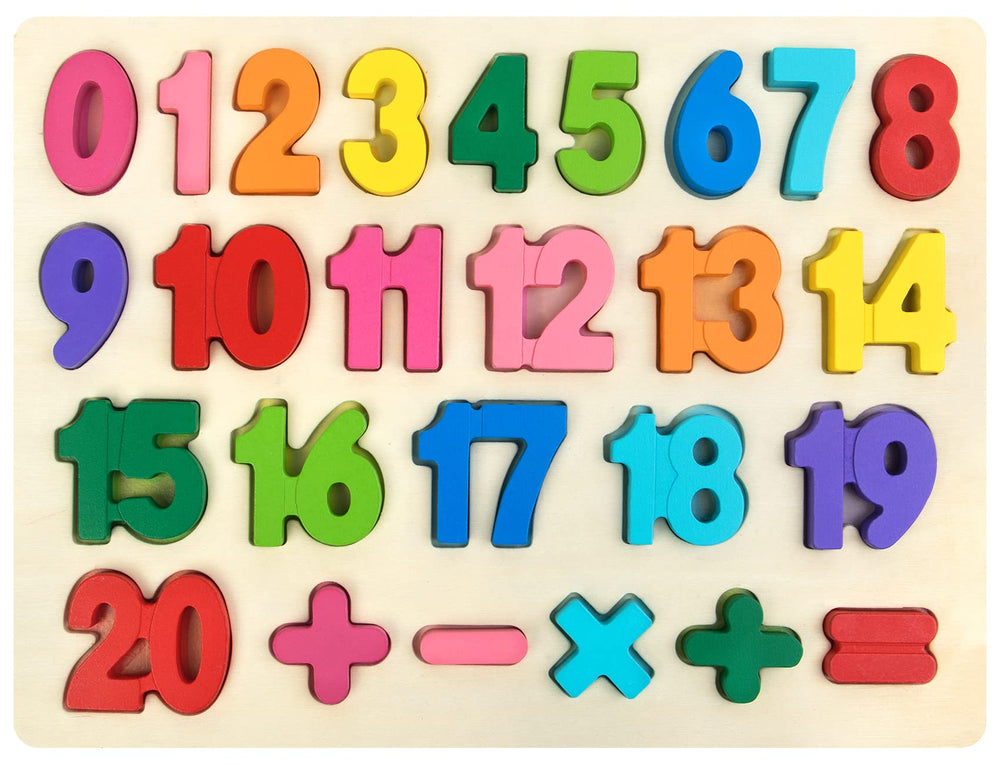Attmu number puzzle with a wooden board and colorful blocks supports early number recognition.