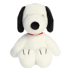 Aurora Adorable Peanuts Snoopy floppy plush face shot emphasizes friendly charm and collectibility.
