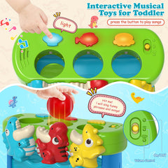 AuroTops four colorful balls encourage hand-eye coordination.