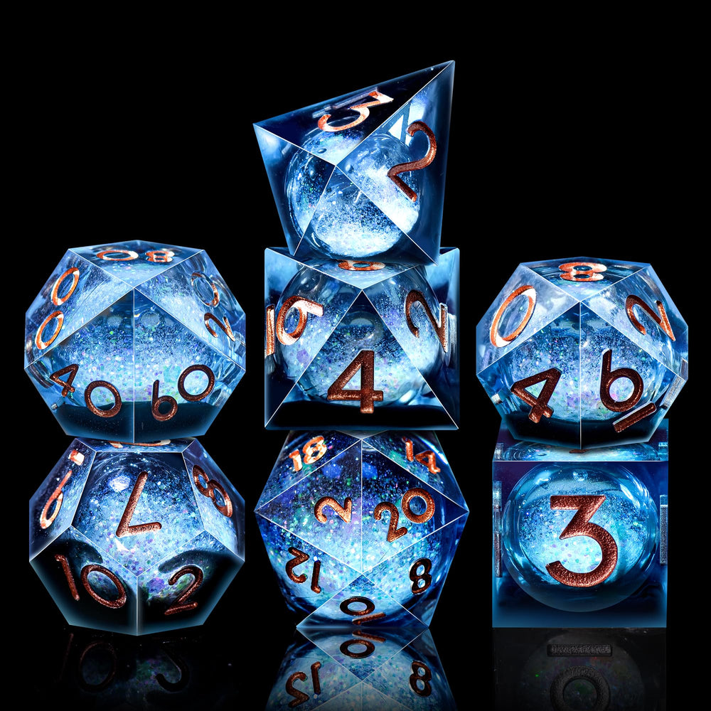 AUSTOR liquid core DND dice D6 with shimmering quicksand effect during spin