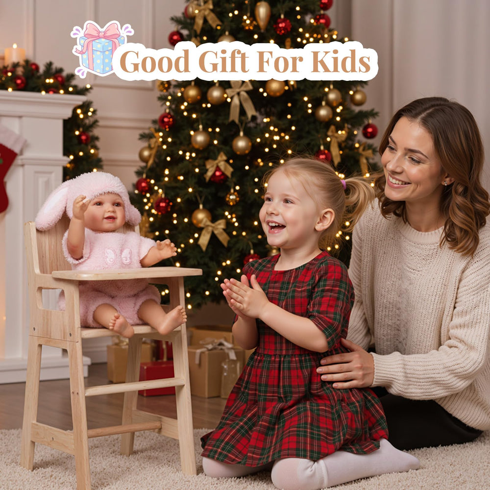 Removable tray enables easy feeding and caring moments.