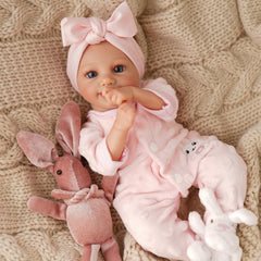 Babeside gift set includes accessories for gift-giving occasions.