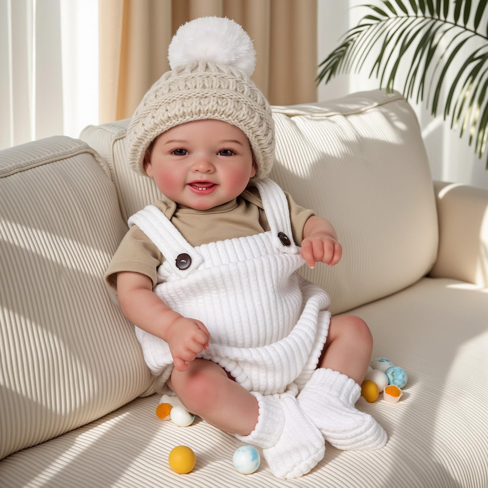 BABESIDE Mia movable limbs allow natural posing during pretend play.