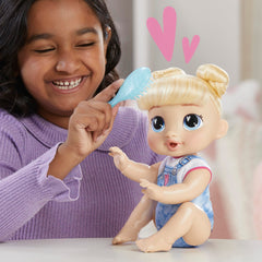 Harper Hugs hair can be brushed for fashion-themed pretend routines.