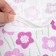 Babyfere gift-pack includes two blankets and two caps for gifting