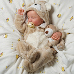 Babyside fully poseable doll supports interactive storytelling