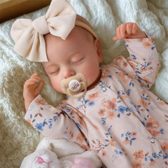 BABESIDE Reborn doll outfit set enhances gifting and styling options.