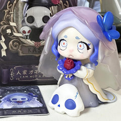 Bahomu cute Kasa Not a Villain figure for desktop decoration.