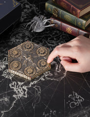 Banloga black box neatly stores all small dice items.