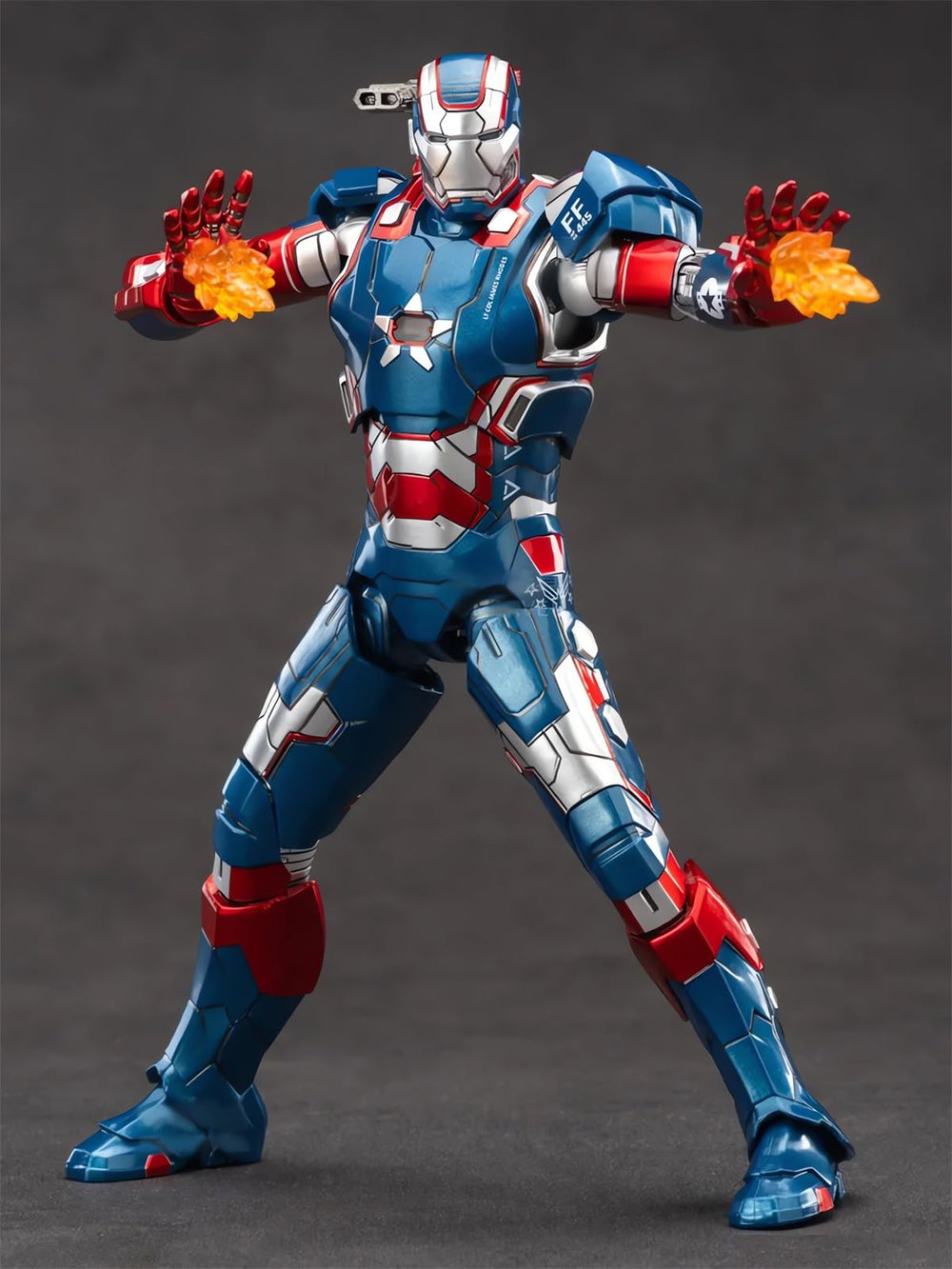 BANOBI Ironpatriot 7inch figure highlights metallic paint detail and craftsmanship.