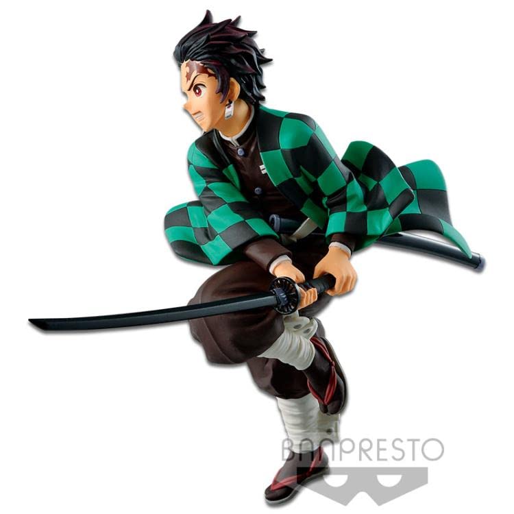 Dynamic pose of Banpresto Tanjiro for an eye-catching display angle.