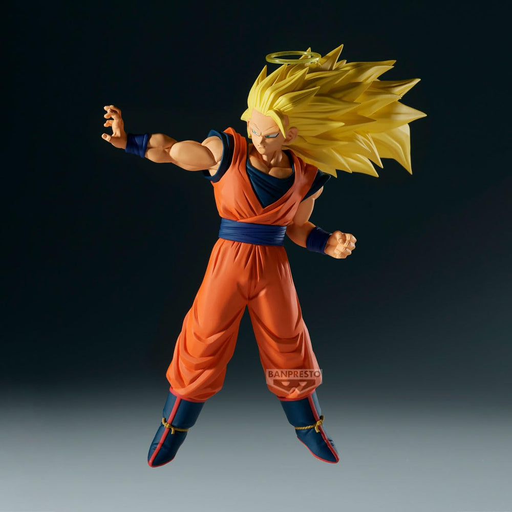 Banpresto Dragon Ball Z Match Makers Goku SS3 vs Majin Buu side pose, adds dynamic display angle.