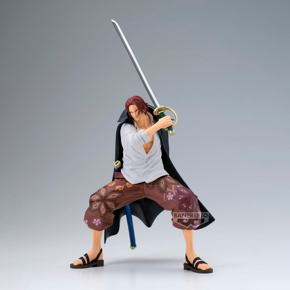 Banpresto Grandista Shanks figurine side-view reveals sculpted detail.