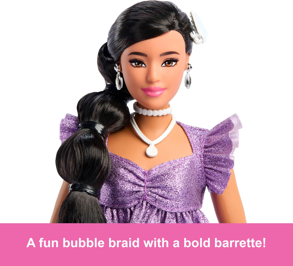 Barbie Deluxe Style Doll with pearly jewelry adds sparkle for pretend fashion shows.