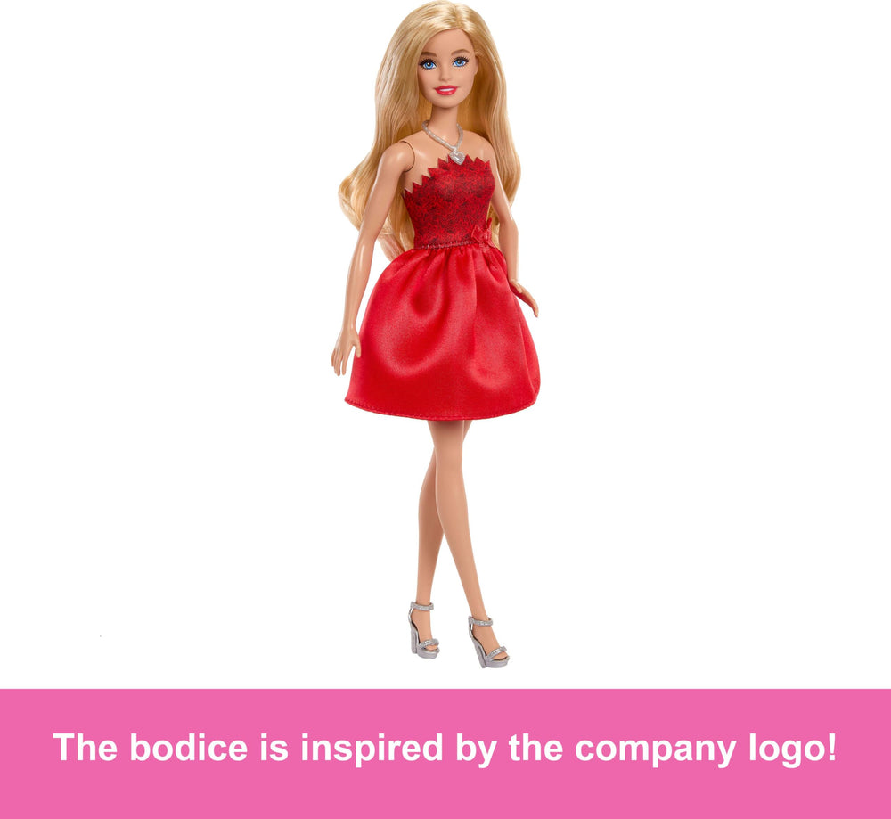 Barbie matching silvery necklace closeup highlighting coordinated accessories