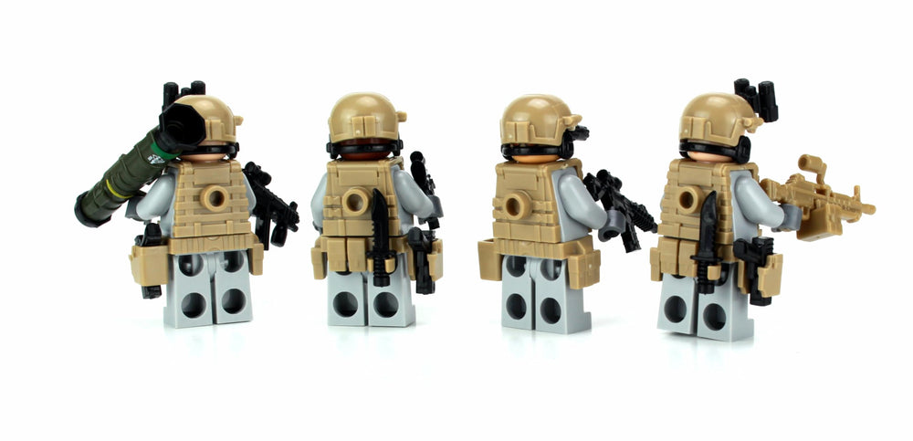 Battle Brick minifig assembly display scene for imaginative building.
