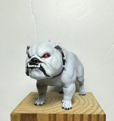 Beast Kingdom Lobo Deluxe Ver. premium fabric outfit adds lifelike texture.