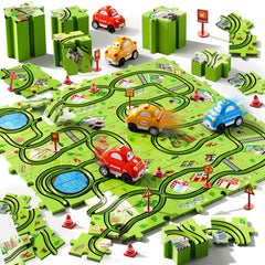 Beby Buty floor tracks encourage interactive learning.