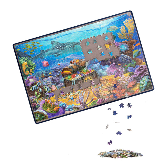 Becko US puzzle board with a non-slip surface for stable piece placement.