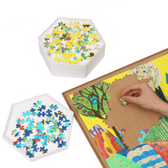 Becko US kit includes eight trays and a lid for puzzles up to 1500 pieces.