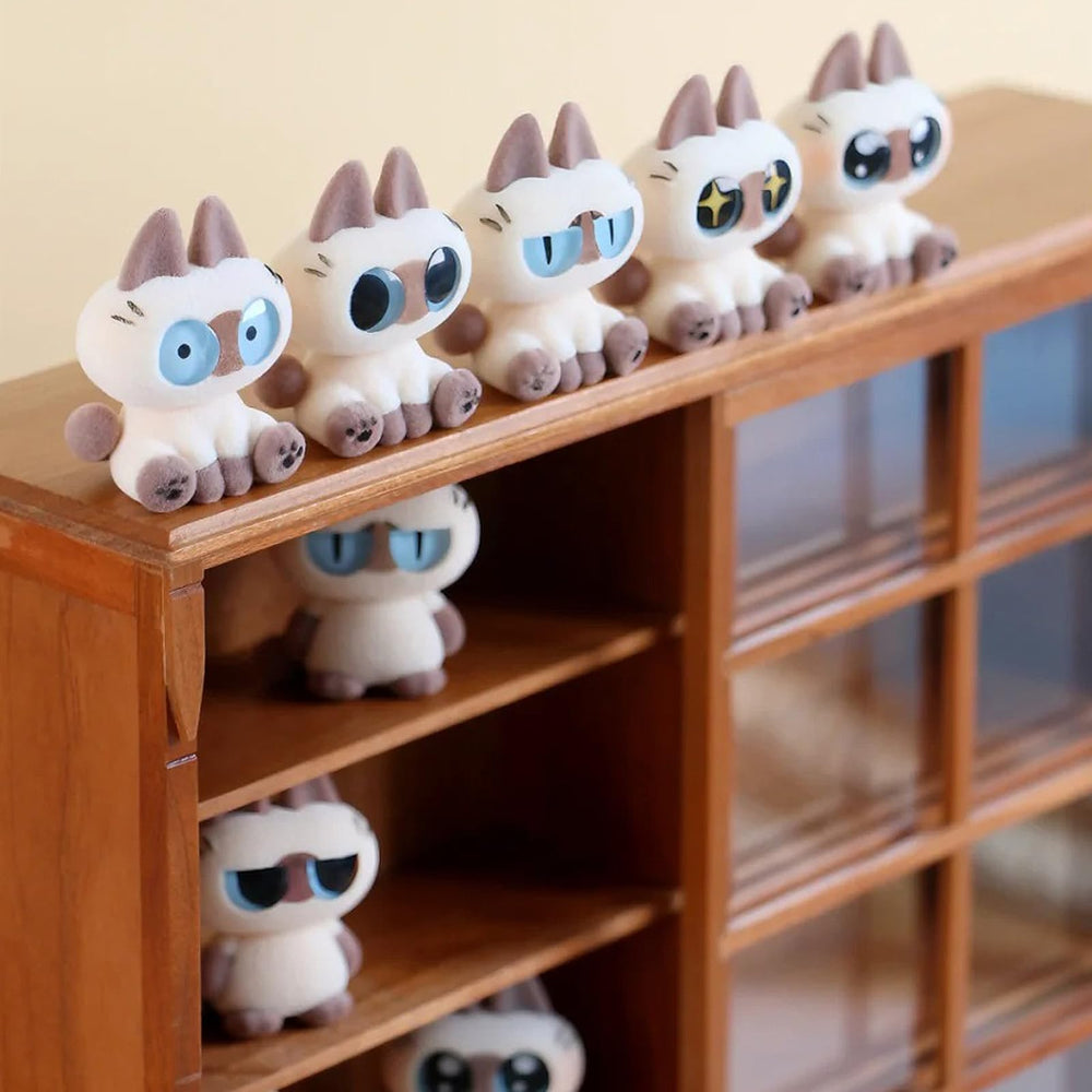 BEEMAI Nobeko Azukisan mini bean figures ideal for car or office decor