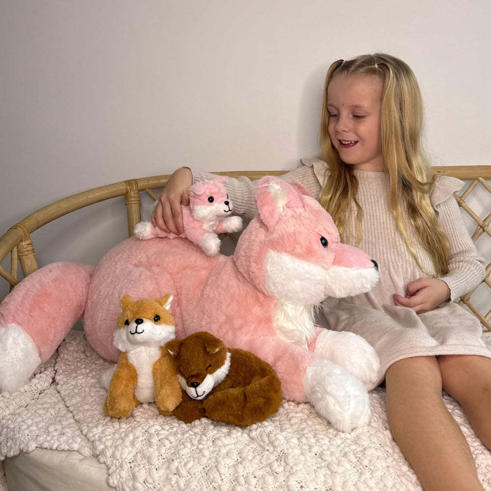 BENINY kid-hugging fox plush portrays warmth and friendly companionship during playtime
