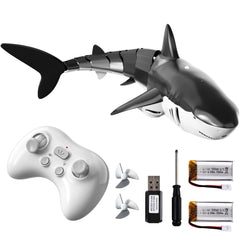 Bennol gift packaging makes this aquatic toy a ready-to-gift option for kids.