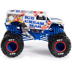 Beseloa Monster Jam with BKT tires for improved traction during stunts