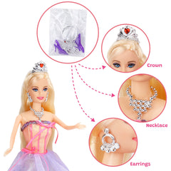 BETTINA unicorn mane and tail detail enhances magical grooming play.