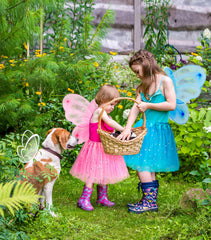 BIBUTY fairy wings with elastic straps for easy, comfy wear.