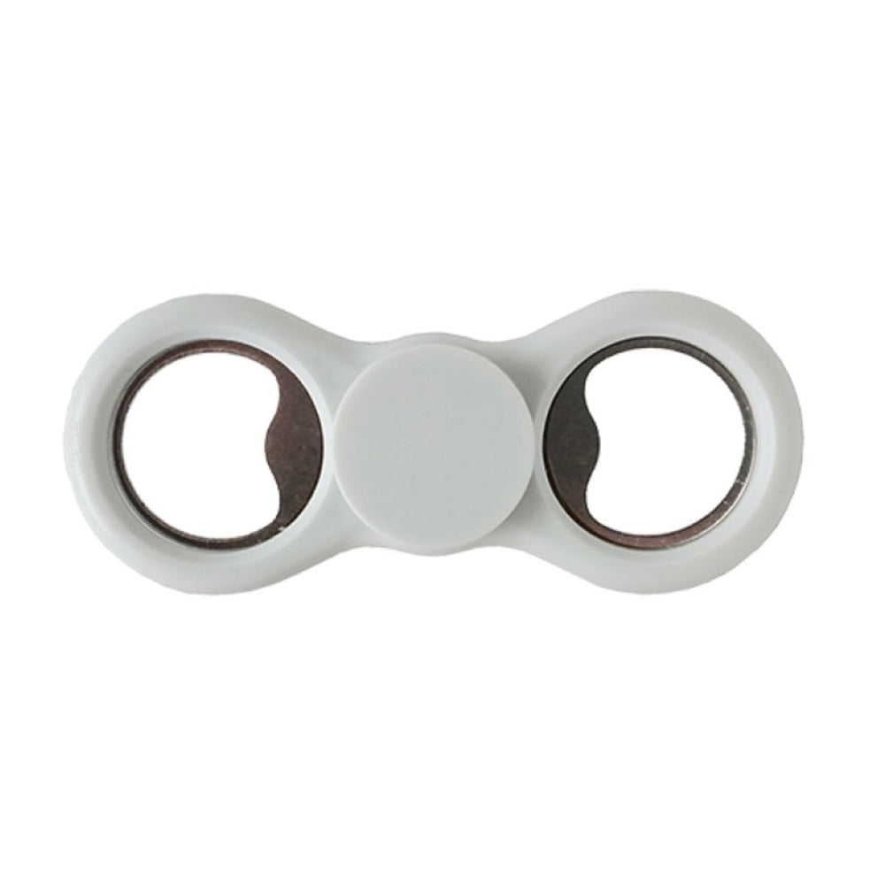 Fidget spinner included with Great Mogul set adds tactile table fun.
