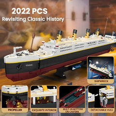 BIDIUTOY Titanic model kit hull reveal showing interlocking pieces for a museum-quality display