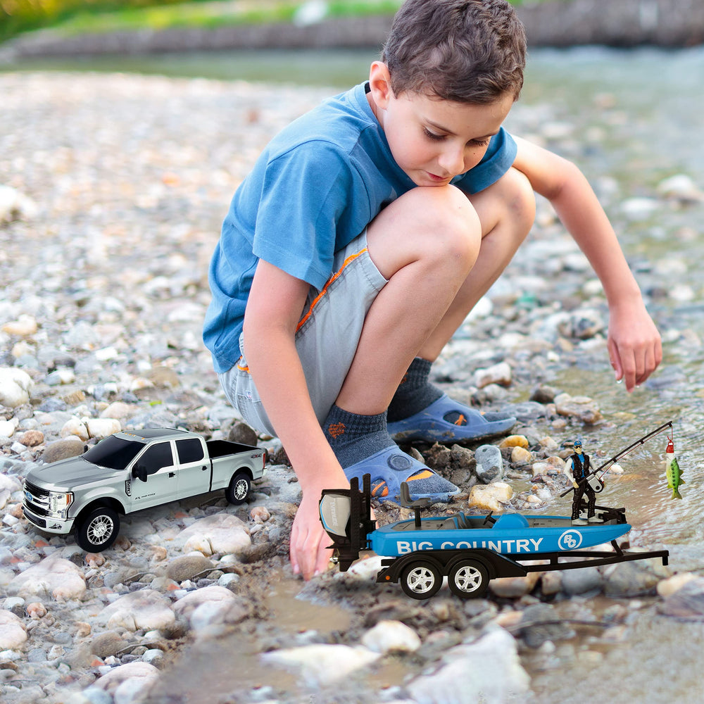 Big Country Toys live well and fish storage for organized pretend catches