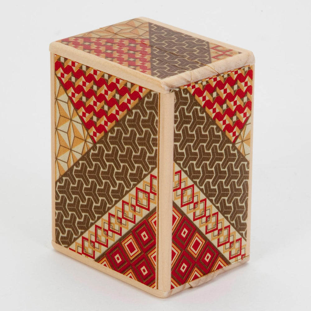 Bits and Pieces display-worthy brain teaser that sparks conversation.