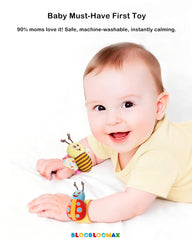 BLOOBLOOMAX hook-and-loop wrist attachment—easy to put on and secure.